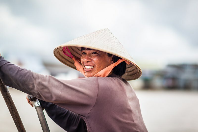 Persona navegando en el Mekong, Can Tho, Vietnam