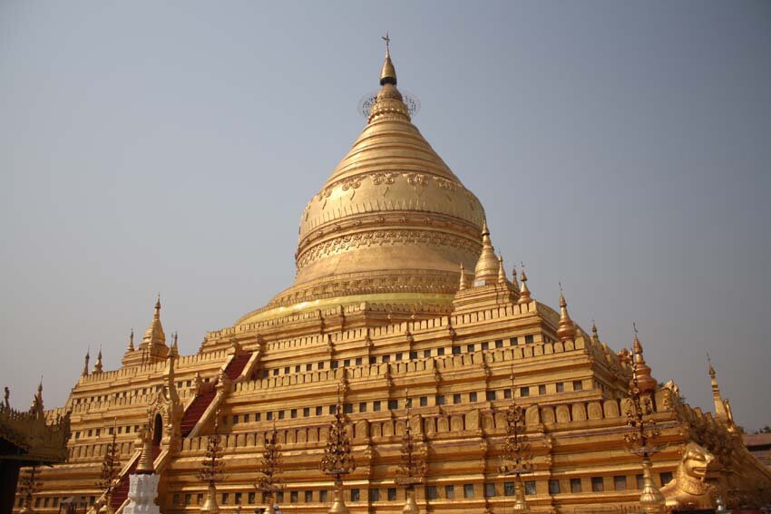 Pagoda dorada Shwezigon, Birmania