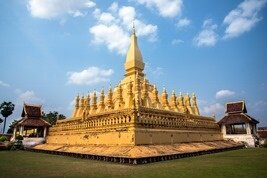 El monumento Pha That Luang en Vientian, Laos