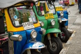 El tuk tuk, un medio de transporte habitual en las calles de Tailandia